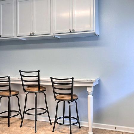 Coastal Gulf Shores Condo - 1 Block to Beach! Exterior foto