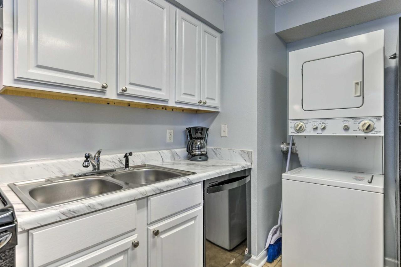 Coastal Gulf Shores Condo - 1 Block to Beach! Exterior foto